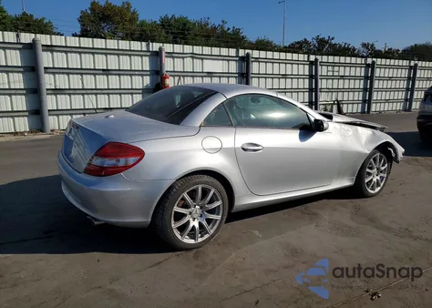 2007 Mercedes-Benz Slk 350 z USA, uszkodzony, nr VIN WDBWK56F07F142125